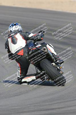 media/Feb-04-2023-SoCal Trackdays (Sat) [[8a776bf2c3]]/Turn 10 Backside (1010am)/